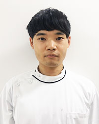 ひかり歯科クリニック枚方院 歯科医師 上田将暢
